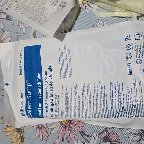 Chamberlain nursing bag with supplies - Picture 6 of 11